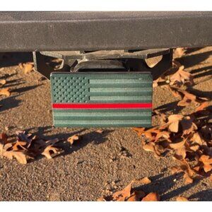 USA Flag Metal Trailer Hitch Cover w/ Anti-Rattle Hitch PinBolt Fits 2" Receiver
